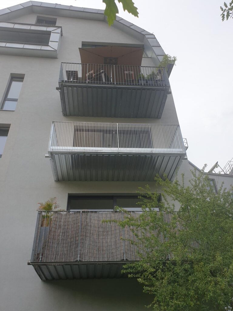 sos-galerie-balkone-4