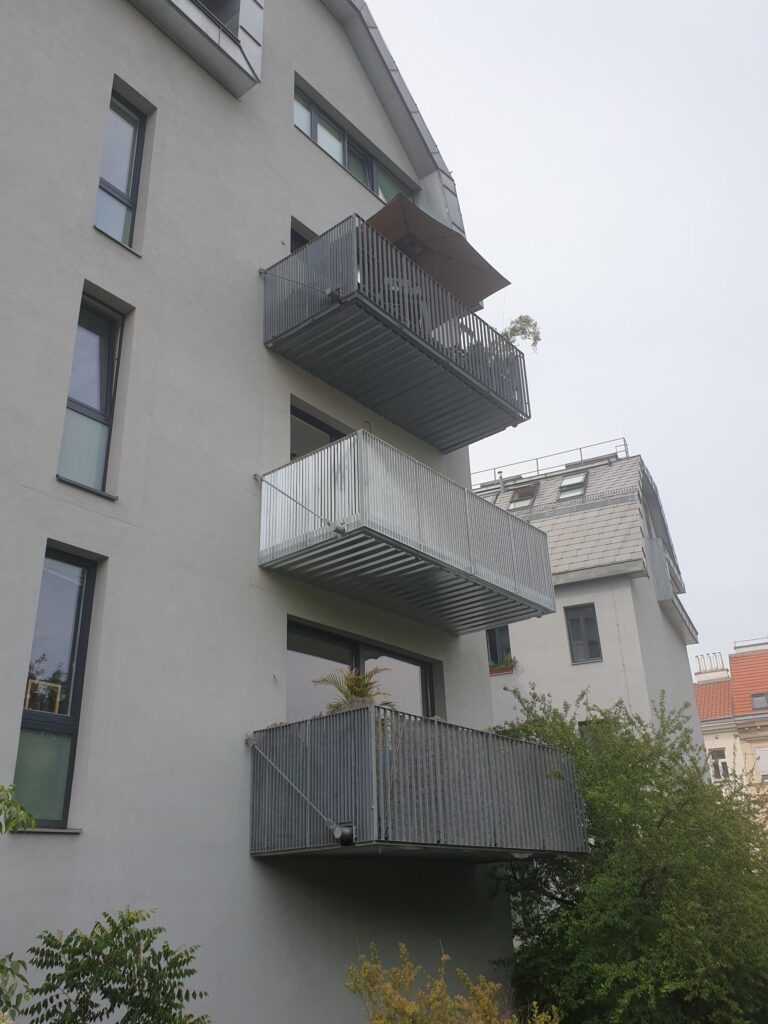 sos-galerie-balkone-5